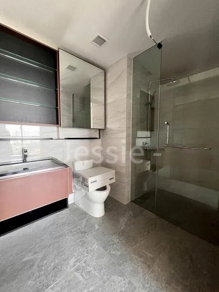 2 Bed Condo for Sale in  Normanton Park - Image 8