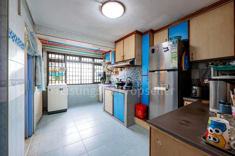 3 Room (3I) HDB for Sale in 47 Telok Blangah Drive - Image 4