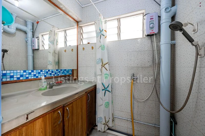 3 Room (3I) HDB for Sale in 47 Telok Blangah Drive - Image 7