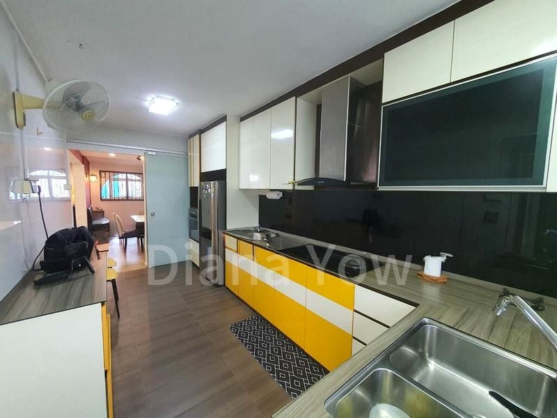 5 Room (5I) HDB for Rent in 30 Jalan Bahagia - Image 8