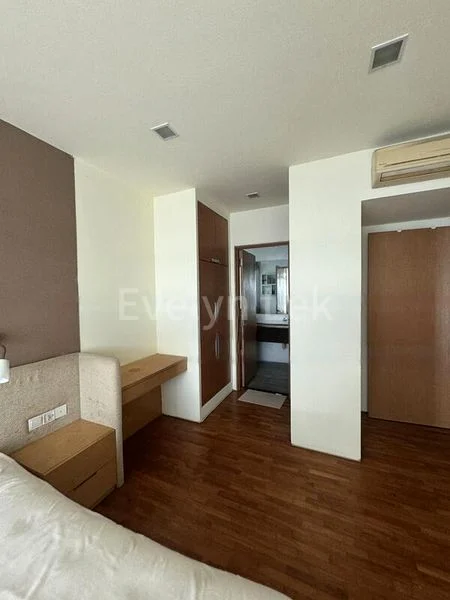 4 Bed Condo for Sale in Glentrees - Image 6