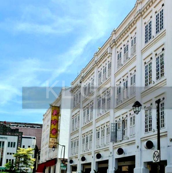 Shop / Shophouse for Sale: Chinatown Shop House - In the Heart of Chinatown - Image 5