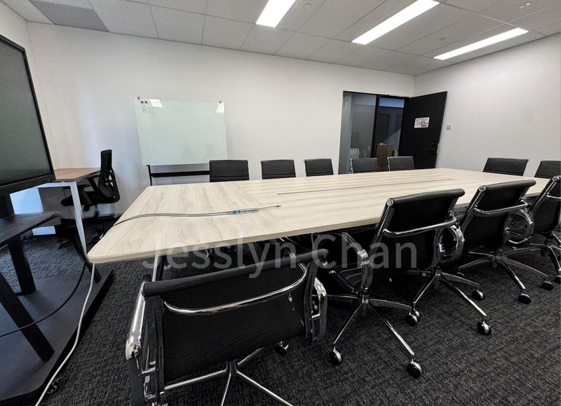 Office for Rent: Robinson 77 - Image 15