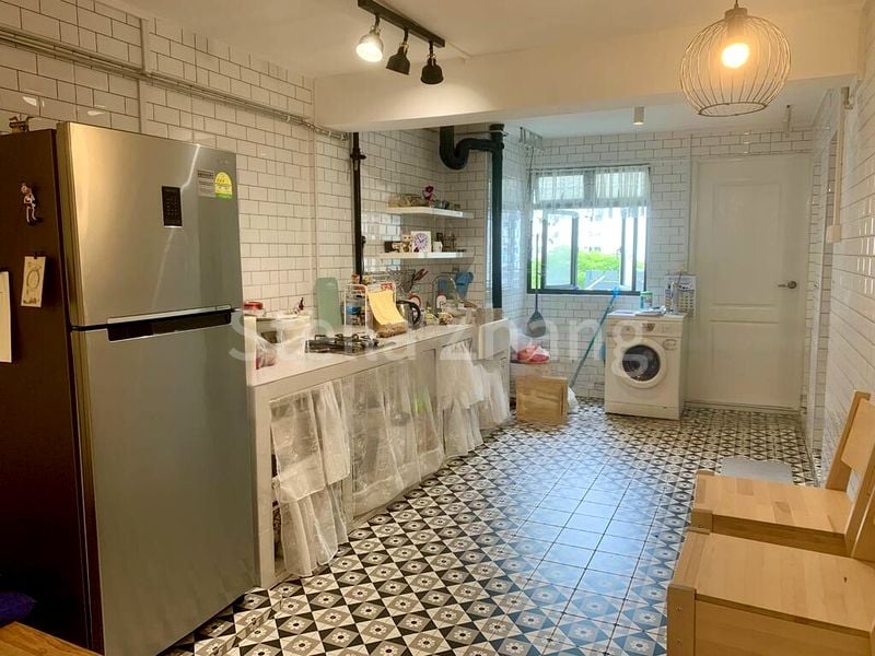 Room (HDB) for Rent in  58 Marine Terrace - Image 3