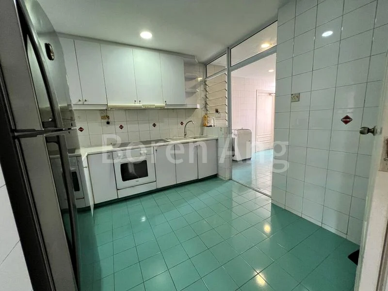 5 Bed Apartment (Condo) for Sale in  Euro-Asia Court - Image 16