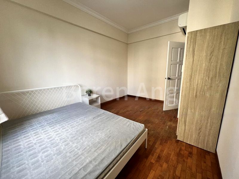 5 Bed Apartment (Condo) for Sale in  Euro-Asia Court - Image 11