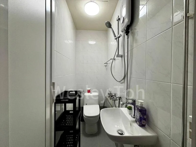 Common Room (Condo) for Rent in  Parc Oasis - Image 2