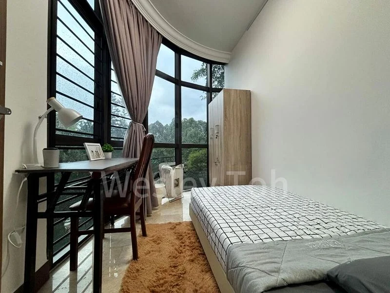 Common Room (Condo) for Rent in  Parc Oasis - Image 6