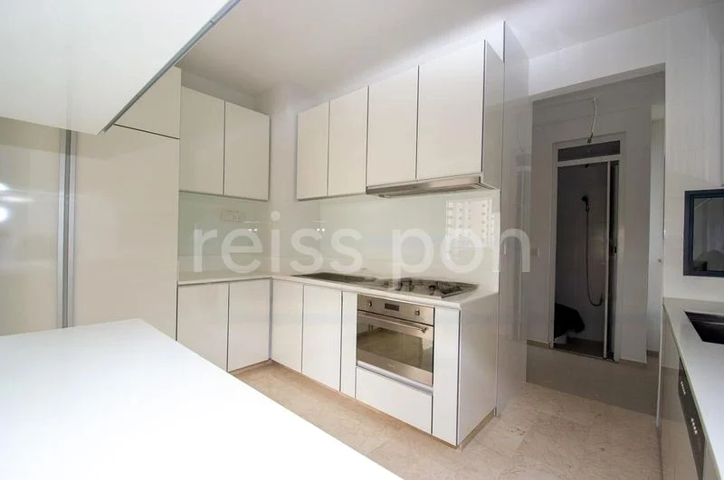 3 Bed Condo for Sale in  The Trizon - Image 6