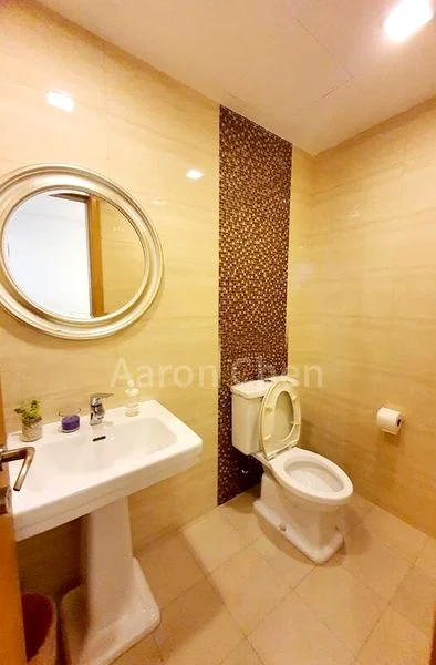 4 Bed Condo for Sale in  Water Place - Image 5