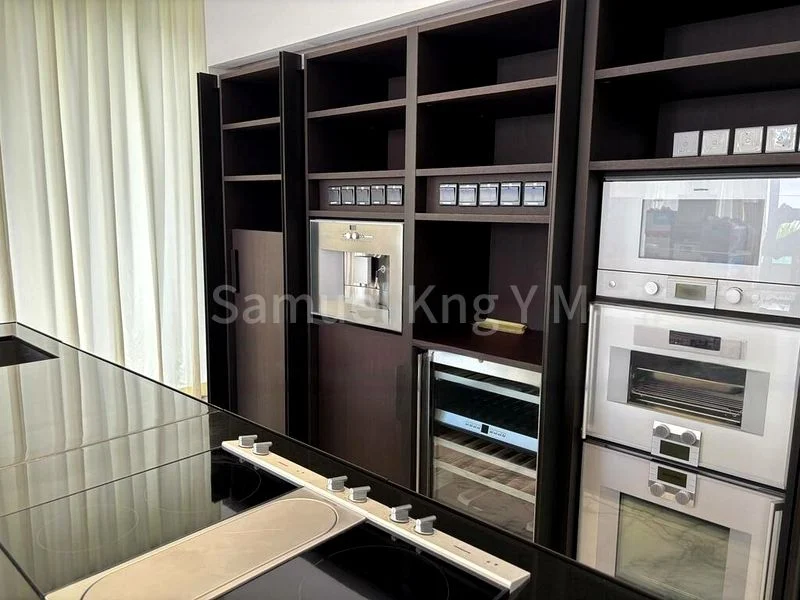 5 Bed Condo for Rent in  White House Residences - Image 6
