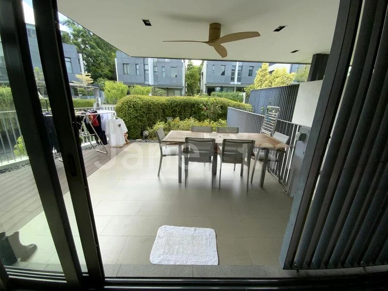 4 Bed Corner Terrace (Landed) for Rent in  Duchess Garden - Image 6