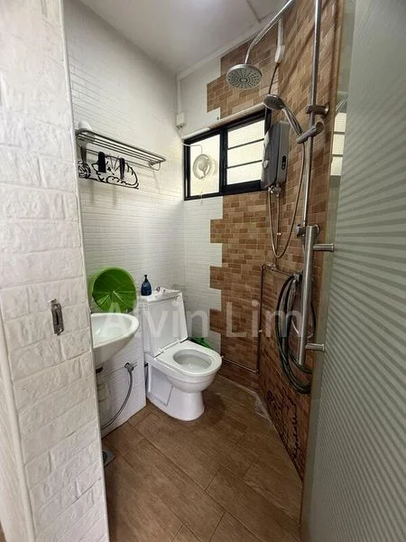 4 Room (4NG) HDB for Sale in  646 Ang Mo Kio Avenue 6 - Image 3