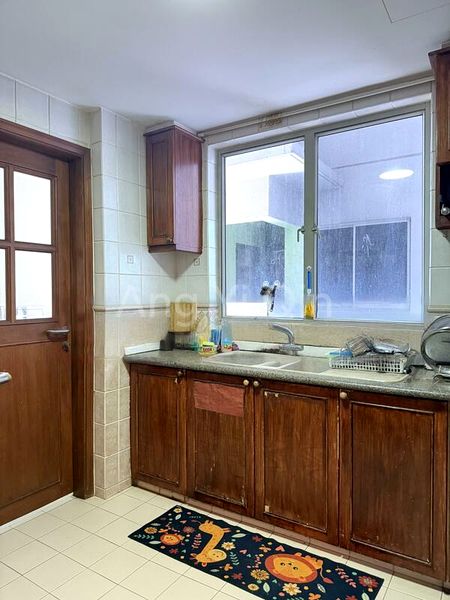 2 Bed Condo for Sale in  The Bayshore - Image 2