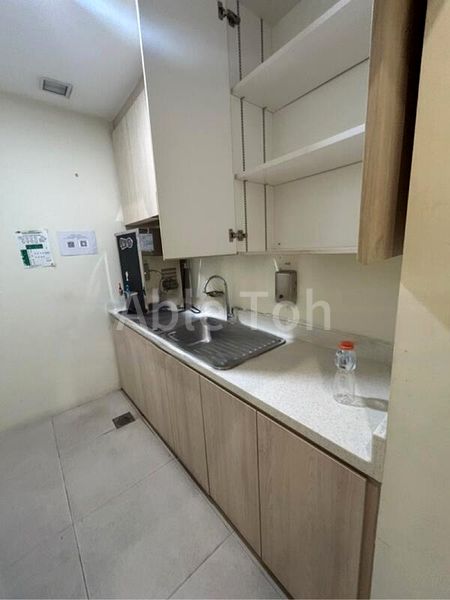 Office for Rent: SLF Building - Image 10