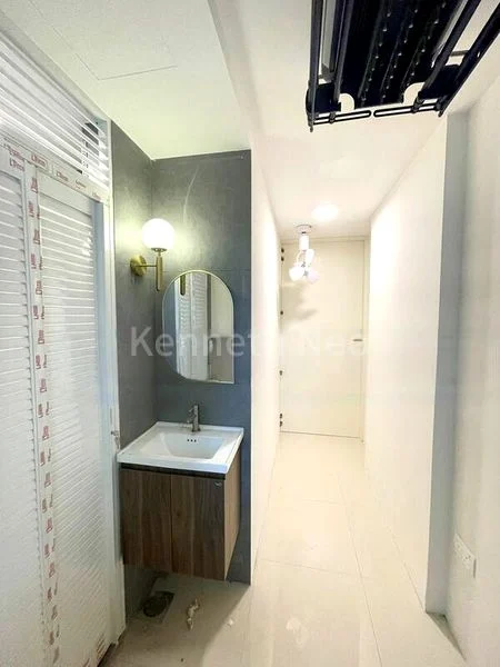 4 Bed Executive Condo for Sale in  Sea Horizon - Image 5