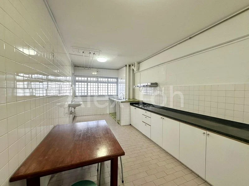 4 Room (4STD) HDB for Rent in  142 Lorong Ah Soo - Image 4