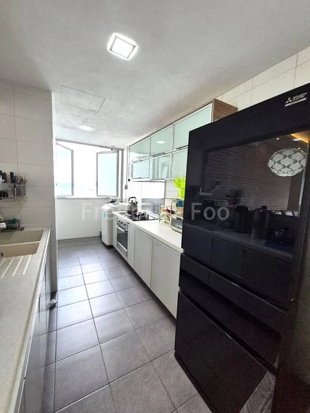 3 Bed Condo for Rent in  Twin Regency - Image 5