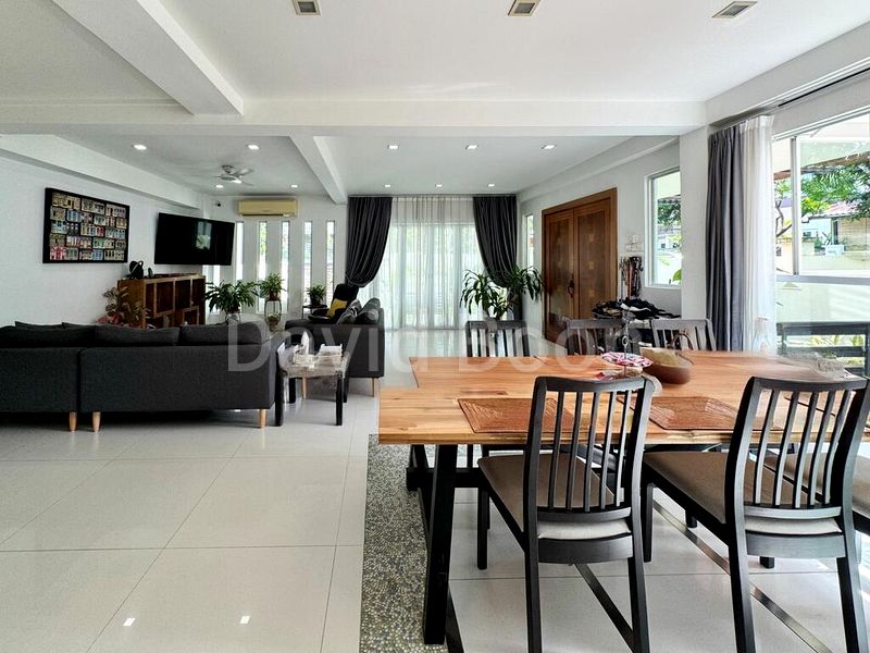 4+1 Bed Corner Terrace (Landed) for Sale in  Teacher's Housing Estate - Image 14