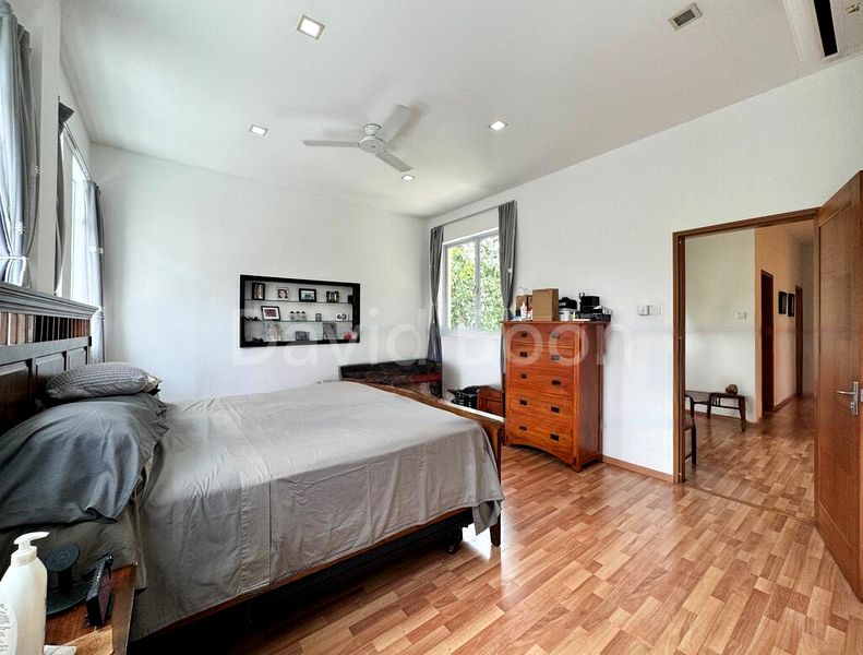 4+1 Bed Corner Terrace (Landed) for Sale in  Teacher's Housing Estate - Image 6