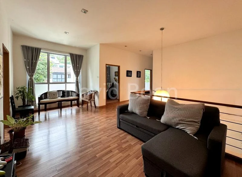 4+1 Bed Corner Terrace (Landed) for Sale in  Teacher's Housing Estate - Image 5