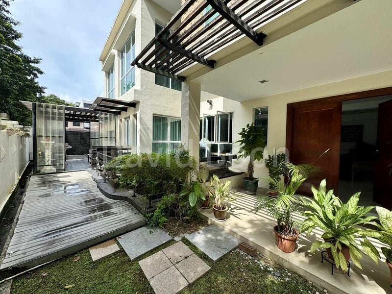 4+1 Bed Corner Terrace (Landed) for Sale in  Teacher's Housing Estate - Image 7