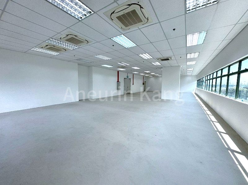 Light Industrial (B1) for Rent in  Harbourside Building 2 - Image 5