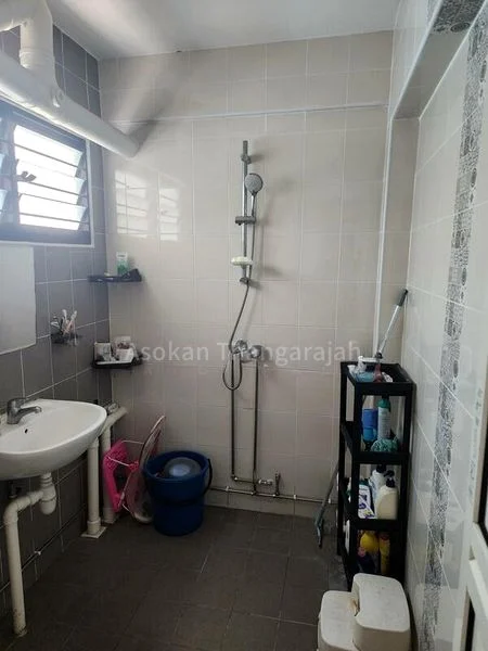 3 Room (3A) HDB for Rent in  276 Tampines Street 22 - Image 3