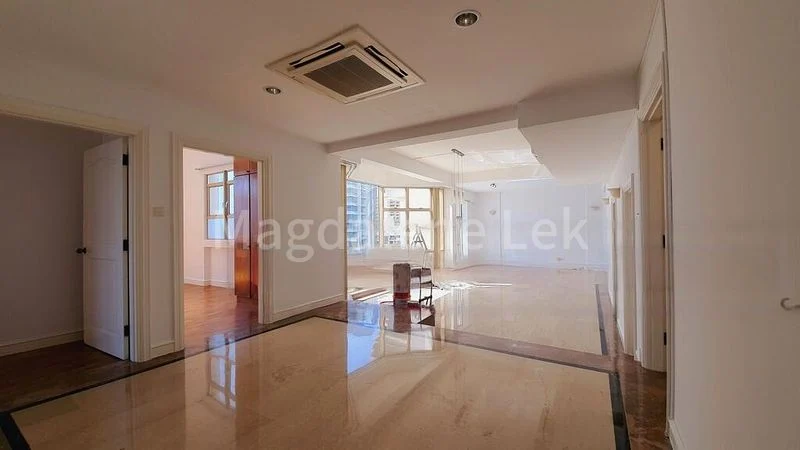 4 Bed Condo for Rent in  Leonie Condotel - Image 1