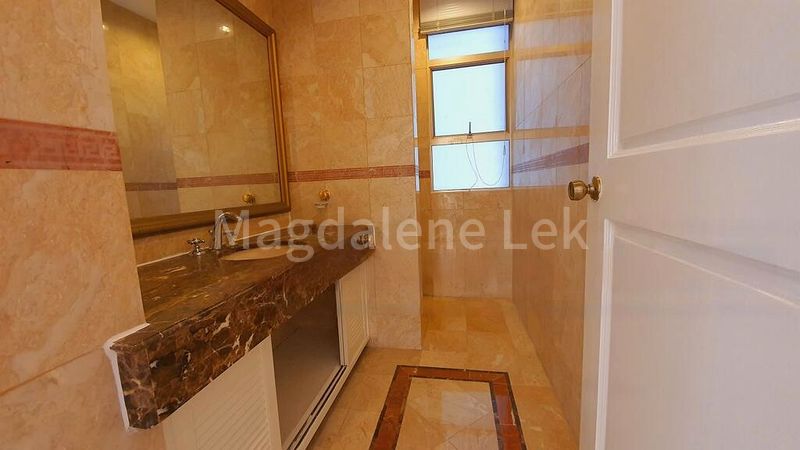 4 Bed Condo for Rent in  Leonie Condotel - Image 19
