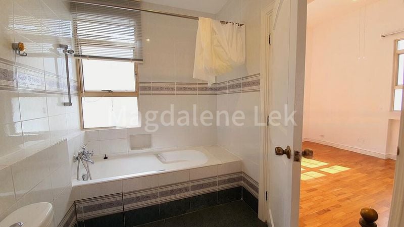 4 Bed Condo for Rent in  Leonie Condotel - Image 9