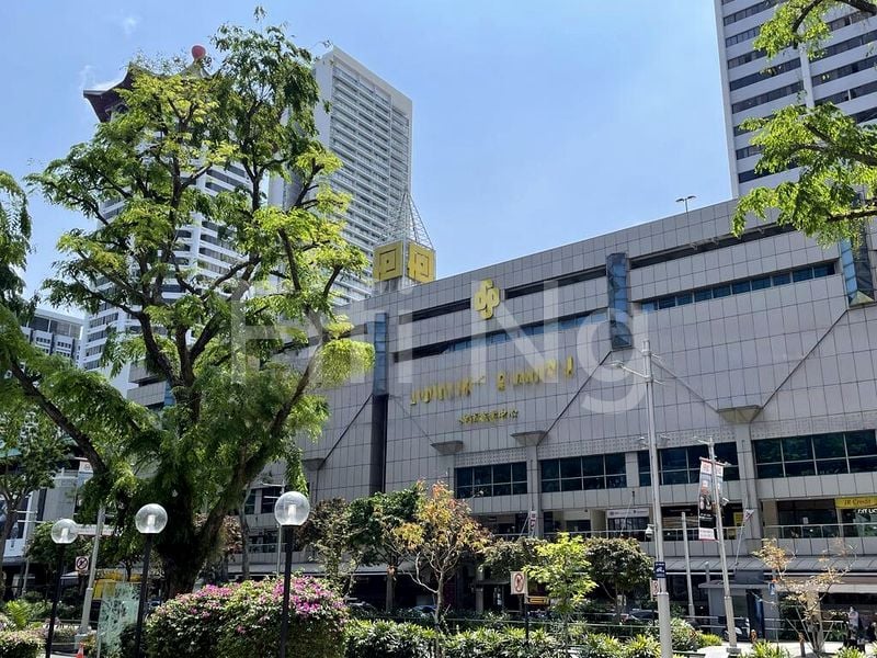 Shop / Shophouse for Rent: Lucky Plaza - Image 2