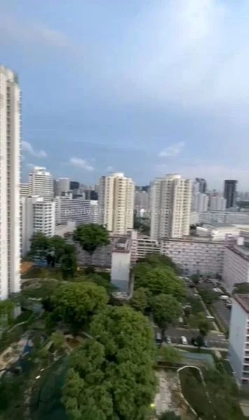 Common Room (HDB) for Rent in  144 Lorong 2 Toa Payoh - Image 6