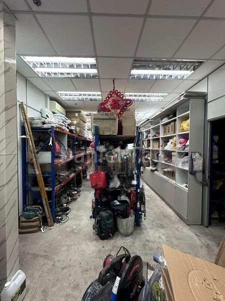 Light Industrial (B1) for Sale: North Spring Bizhub - Image 2