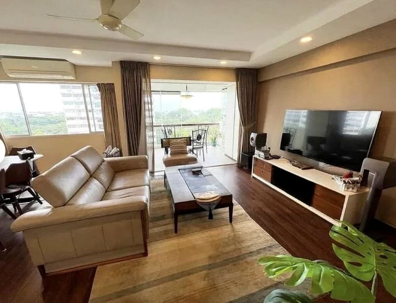 3 Bed Apartment (Condo) for Rent in Laguna Park - Image 1