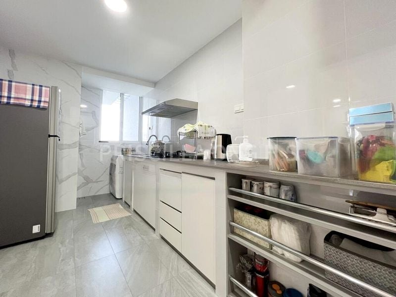 2 Bed Condo for Rent in  Citylights - Image 7