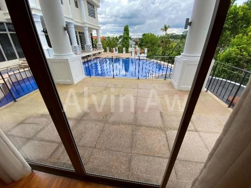 6 Bed Bungalow (Landed) for Rent in  Villas Holland - Image 14