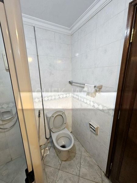 Master Room (Condo) for Rent in St. Michael's Place - Image 5