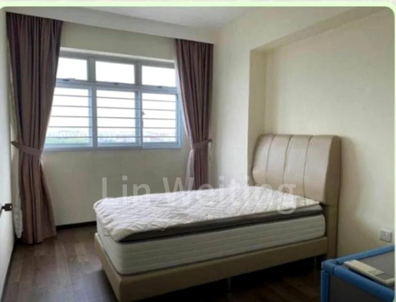 5 Room (5I) HDB for Rent in  522C Tampines Central 7 - Image 3