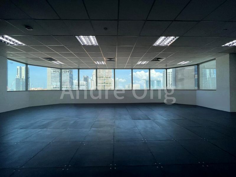 Office for Rent: Odeon Towers - Image 1