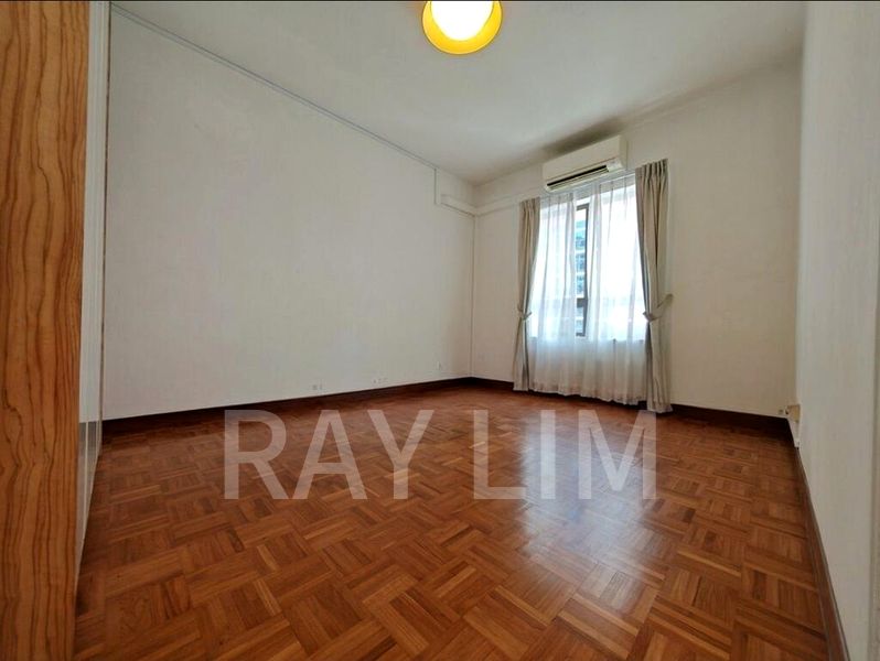 4 Bed Condo for Rent in  Parkway View - Image 10