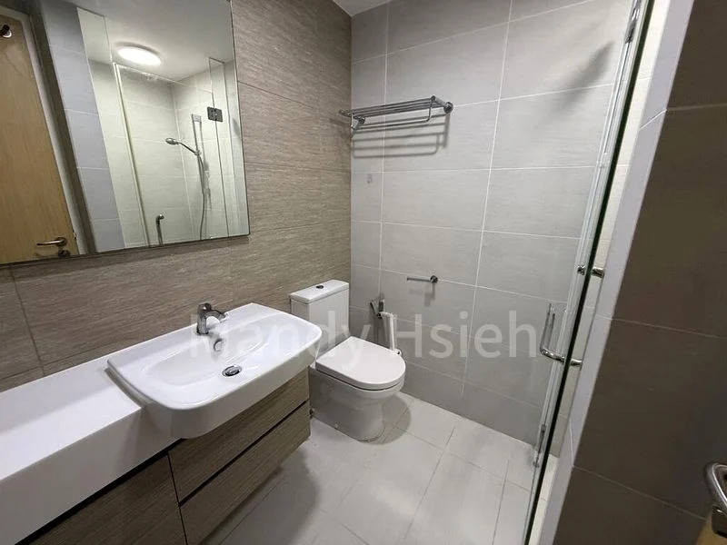 Common Room (Condo) for Rent in The Lakefront Residences - Image 2