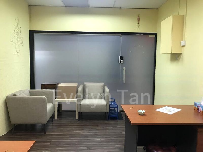 Other Retail for Rent: Golden Mile Tower - Image 3