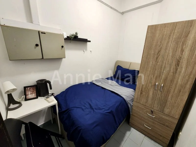 Common Room (Condo) for Rent in  Rivershire - Image 1