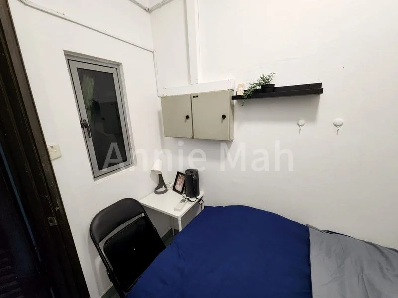 Common Room (Condo) for Rent in  Rivershire - Image 2