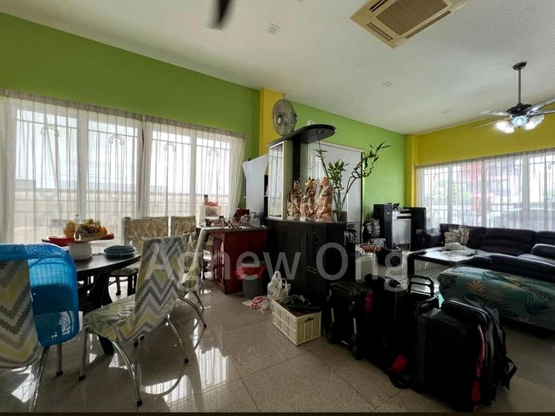 6 Bed Semi-Detached House (Landed) for Sale in  Fern Spring - Image 12