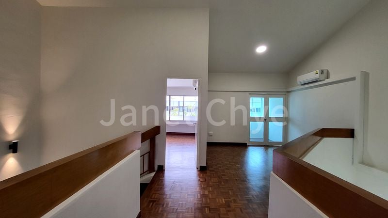 3 Bed Walk-up Apartment (Condo) for Rent in  Chancery Court - Image 8