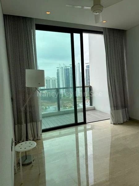 5 Bed Condo for Sale in  Tomlinson Heights - Image 11