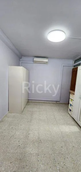 3 Room (3A) HDB for Sale in  293 Tampines Street 22 - Image 5