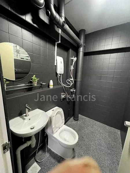 4 Room (4A) HDB for Rent in  643 Jurong West Street 61 - Image 6